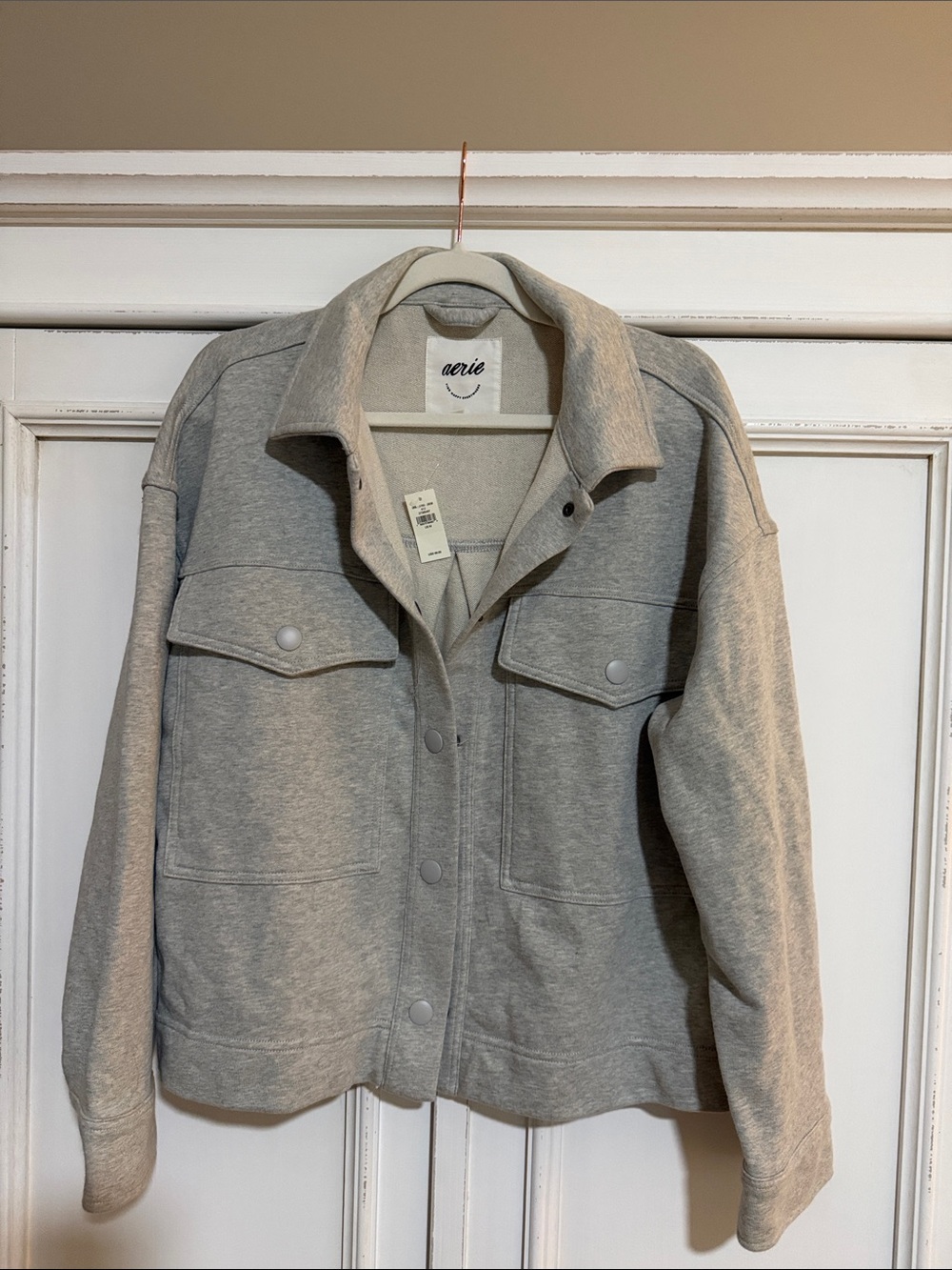 NWT aerie Light Gray Snap-Front Utility Jacket size Medium
